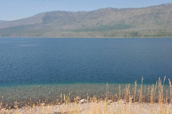 McDonald Lake, no Glacier National Park, em Montana, nos Estados Unidos